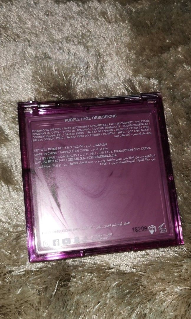 Huda beauty purple haze eyeshadow palette, Beauty & Personal Care, Face