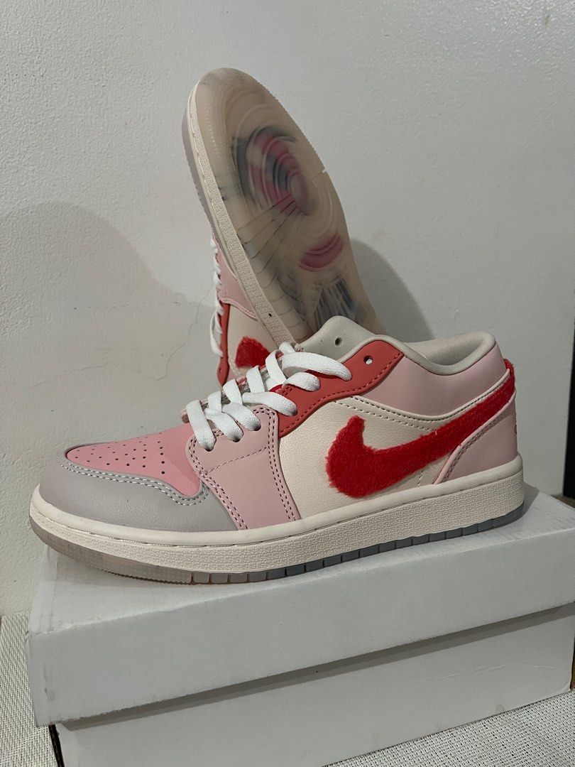 j1 digital pink