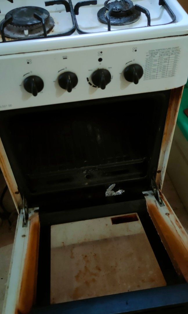 La Germania Gas Range (Category: Other Kitchen Appliances) located in Pasig City. Submitted by rehomemystuff (Listing ID 1208130752, Image 3). Description: - has oven and its trays ⚠️ issues - Needs repair or maybe cleaning because the other stove top stopped working - has a bit of rust on some areas.