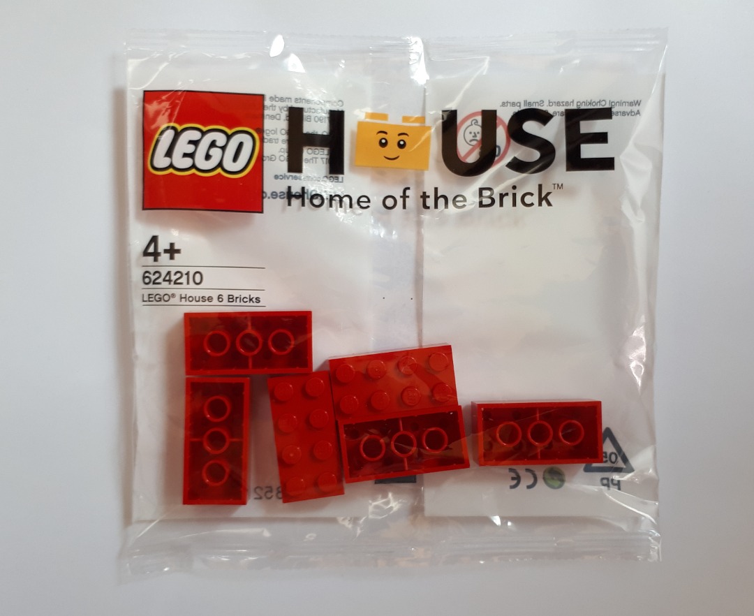 Lego House 624210 / 40297 Home of the Brick, Hobbies & Toys, Toys & Games on