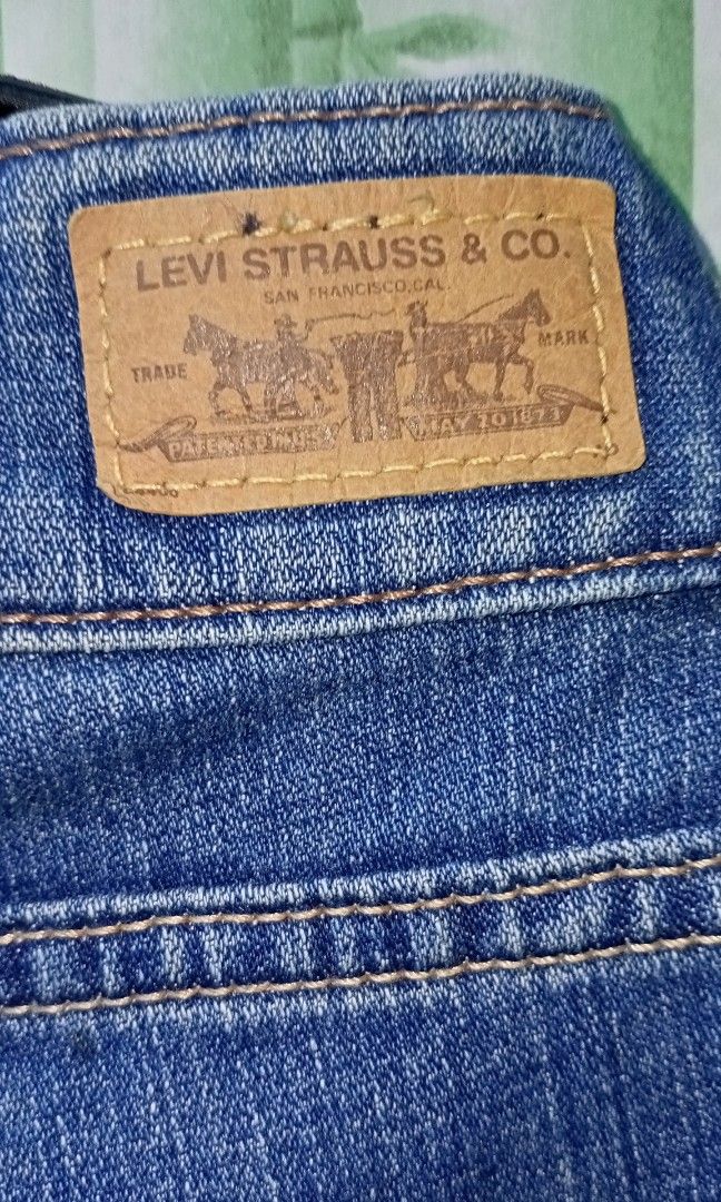 Levi's 526 Slender Bootcut Corduroy Pants 
