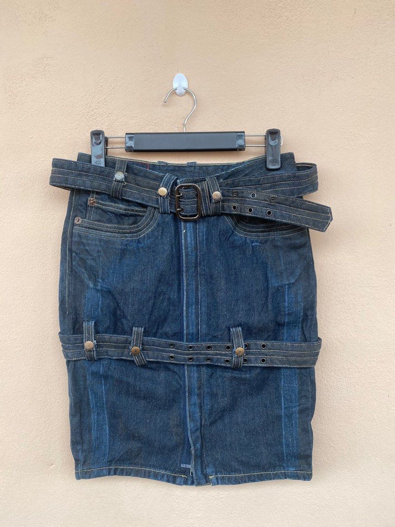 LEVIS RED TAB DENIM SKIRT