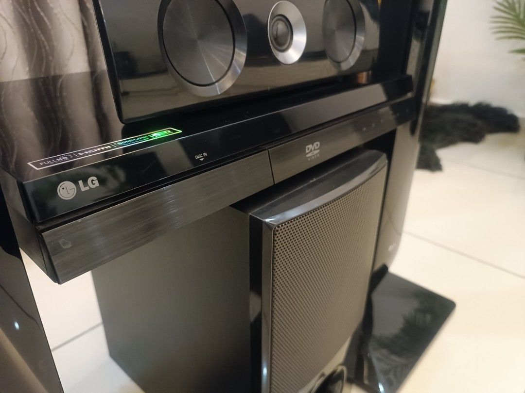 LG 1100w Home Theater System, TV & Home Appliances, TV & Entertainment