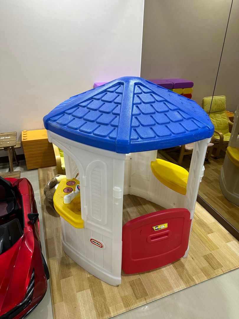 Little Tikes Playhouse and Large Plastic Building Blocks, Babies & Kids