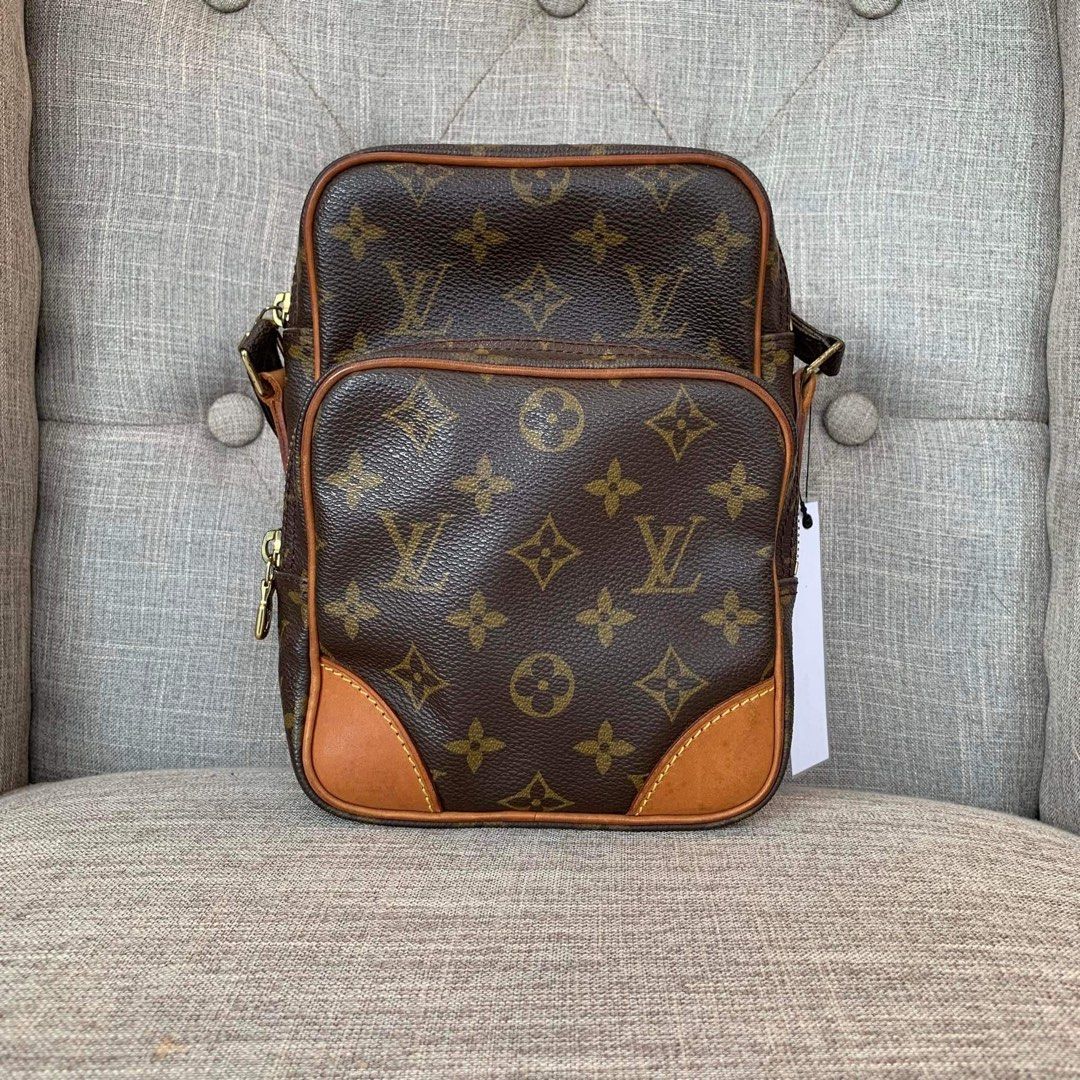 LOUIS VUITTON PORTE DOCUMENT BAG, Luxury, Bags & Wallets on Carousell