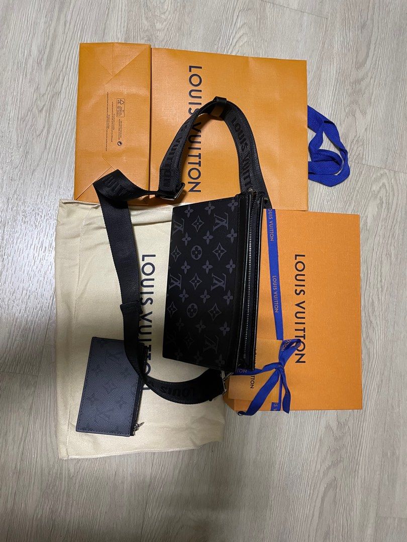 Louis Vuitton LV BAG GASTON WEARABLE WALLET M81124, Luxury, Bags