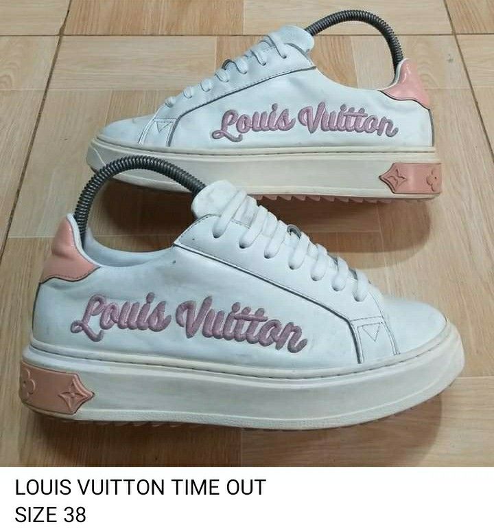 White Pink Louis Vuitton Sneakers, Women's Fashion, Footwear, Sneakers on  Carousell