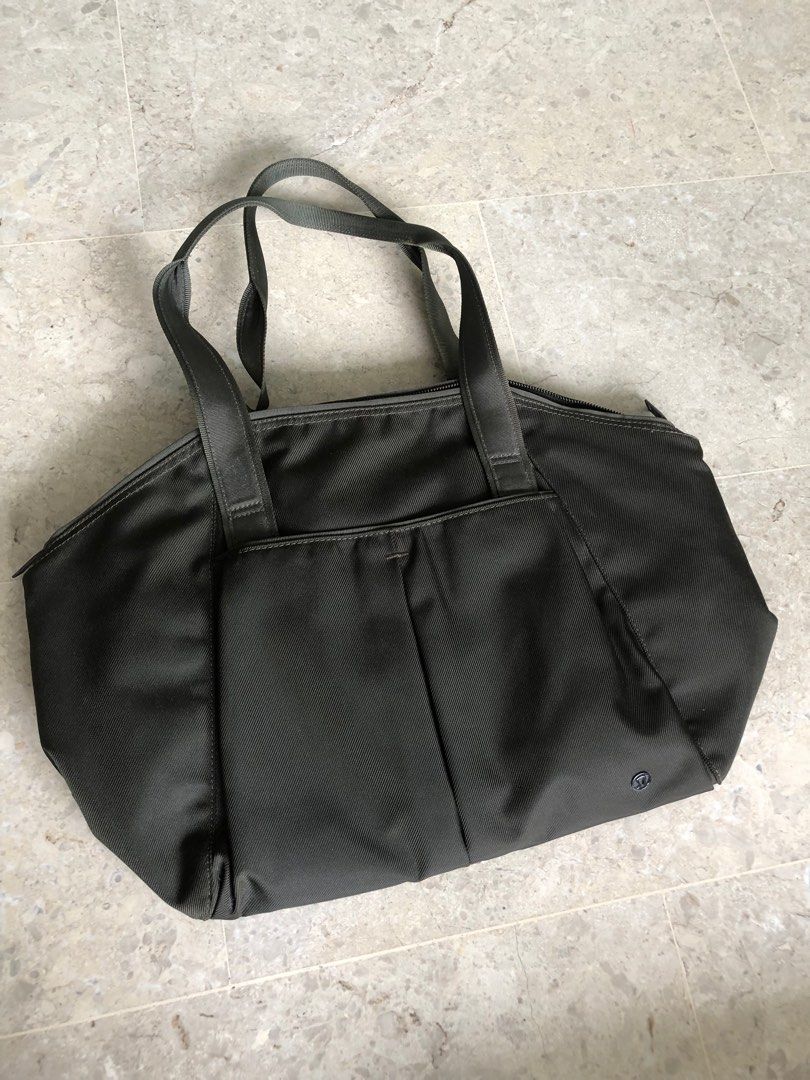 Lululemon free to be bag discount