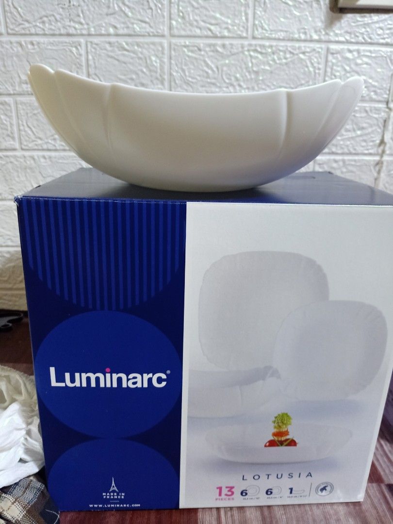 Luminarc plates and bowls set, Furniture & Home Living, Kitchenware