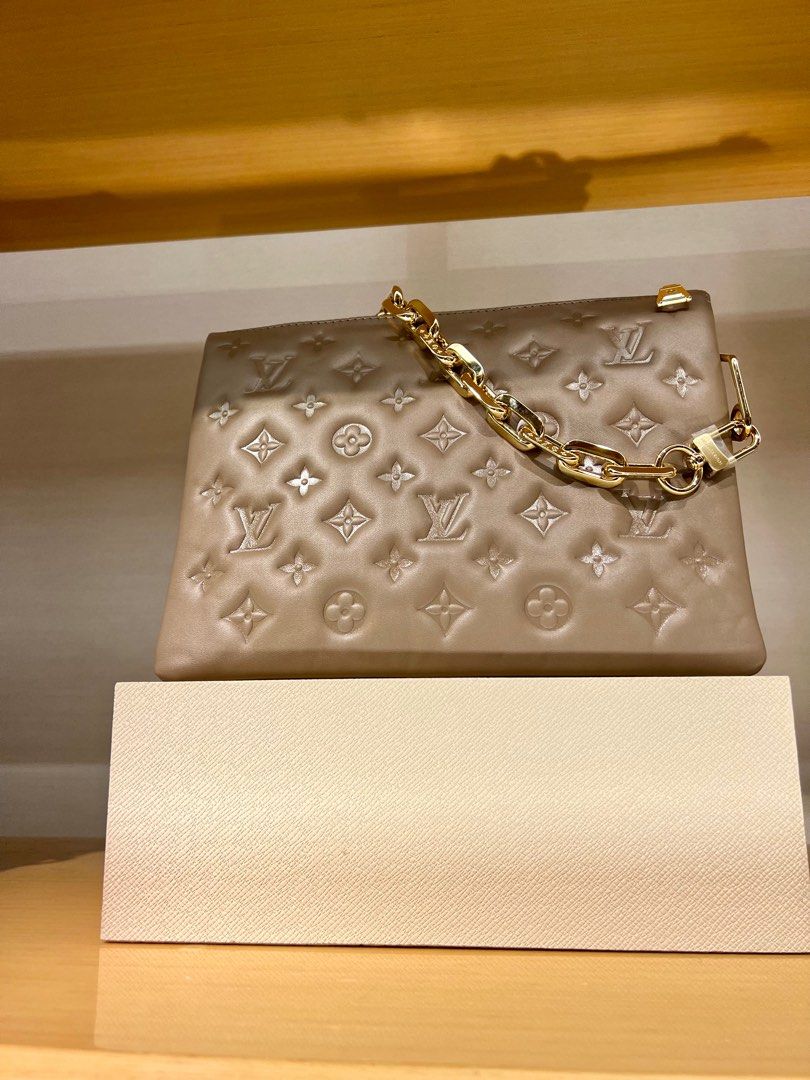 Louis Vuitton LV Coussin Pink new Leather ref.425677 - Joli Closet