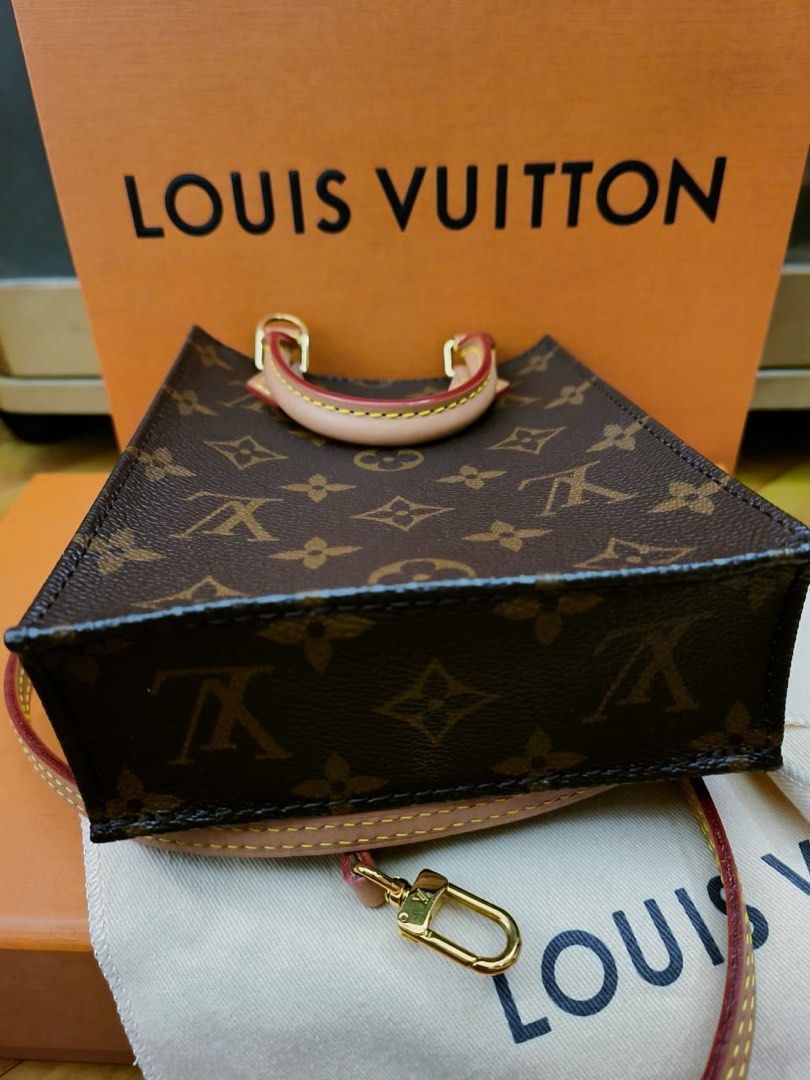 LV Petit Sac Flat bag
