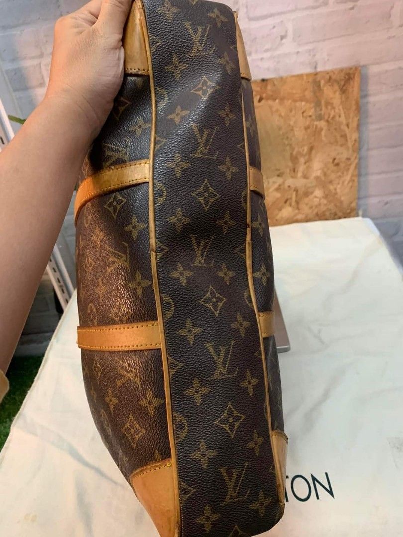 Louis Vuitton, Bags, Louis Vuitton Sirius 5 Monogram Canvas And Leather