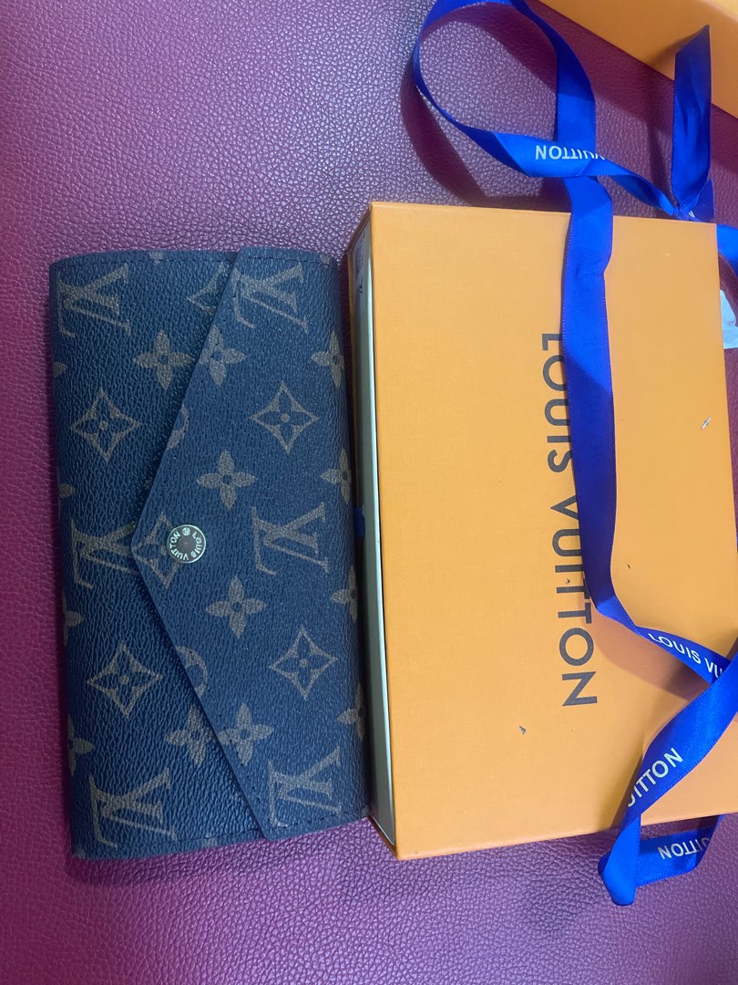 lv-wallet-luxury-bags-wallets-on-carousell