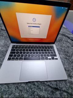 MacBook AIR 9,1 (A2179, scissor 2020) Core i3, 1.1 GHZ/8gb/256GB SSD/13" Aluminium