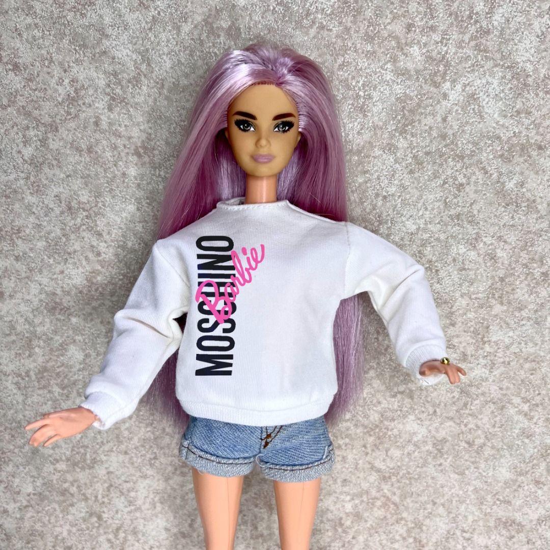 Mattel Barbie Limited Edition Moschino Barbie White Sweater for All Barbie  Sizes 1:6 Dolls Also Can Wear, Hobbies & Toys, Toys & Games on Carousell