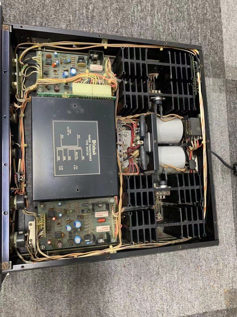 Mclntosh/麥景圖 C504+MC502前後級功放, 音響器材, Soundbar、揚聲器、藍牙喇叭、耳擴 - Carousell