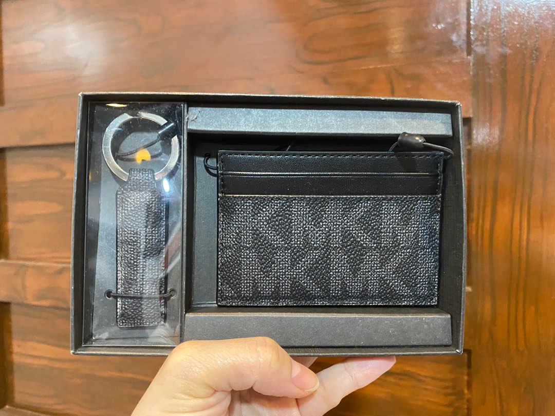 Michael Kors Card holder and keychain, Luxury, Bags & Wallets on Carousell
