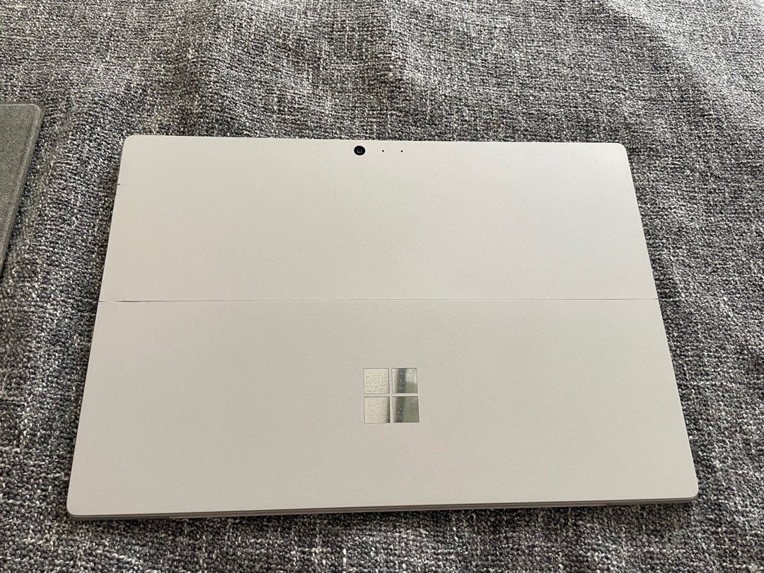 Microsoft Surface Pro 10: Procesador Intel Core Ultra 7 165U, Memoria de 32GB SSD de 512GB, S.O Microsoft Surface Pro 10: Procesador Intel Core Ultra 7 165U, Memoria de 32GB SSD de 512GB, S.O