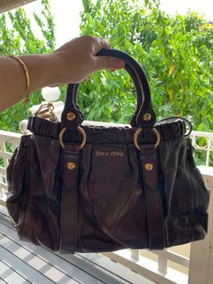 Miu Miu Vitello Lux Bauletto Aperto in Iris (dark purple)