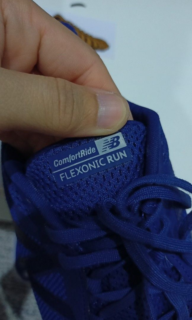 Nb flexonic Run Men s Fashion Footwear Sneakers on Carousell