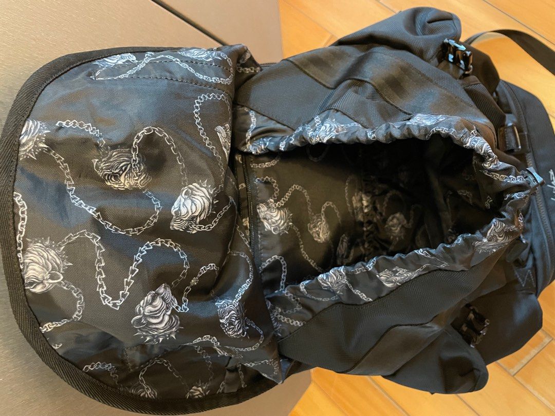 New Era X Yohji Yamamoto Utility Backpack, 名牌, 手袋及銀包- Carousell