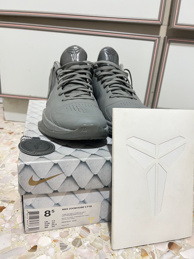 Nike Kobe 5 to Men's Fashion, Footwear, Sneakers on Carousell