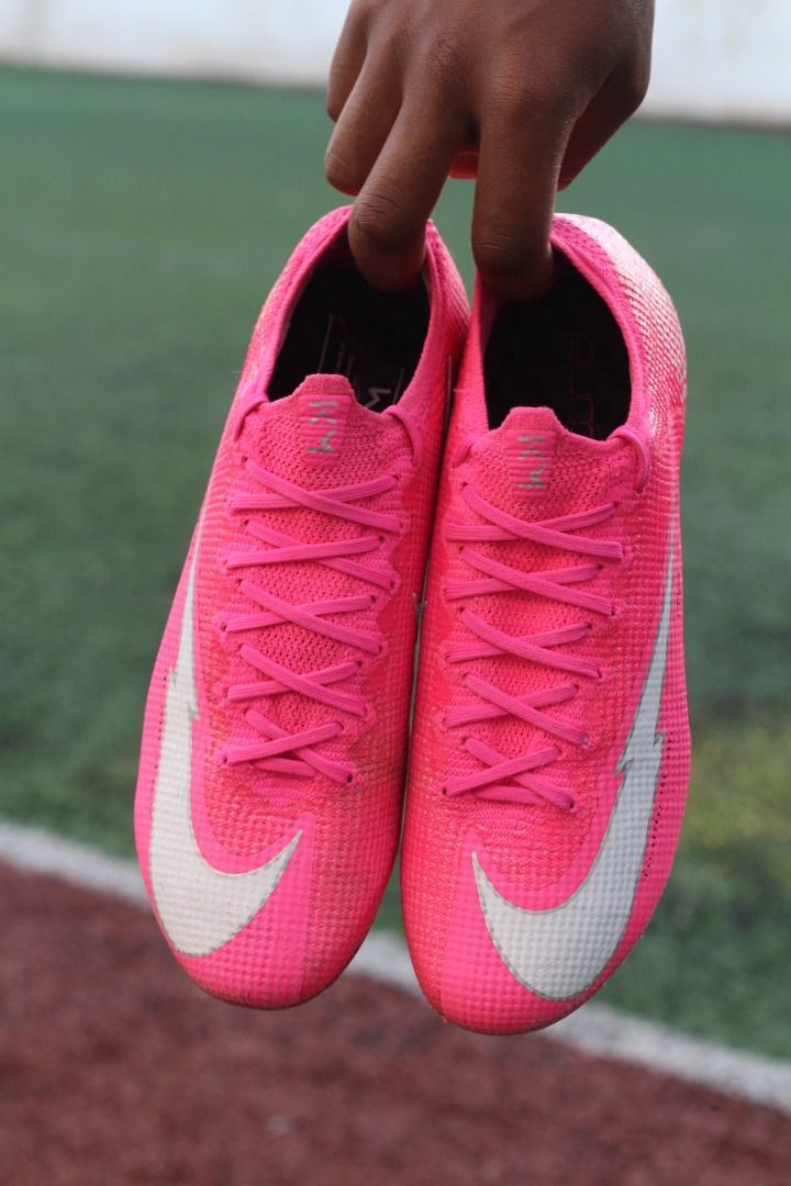 Nike Mercurial Vapor 13 Elite FG Mbappe Rosa, Men's Fashion, Footwear,  Boots on Carousell