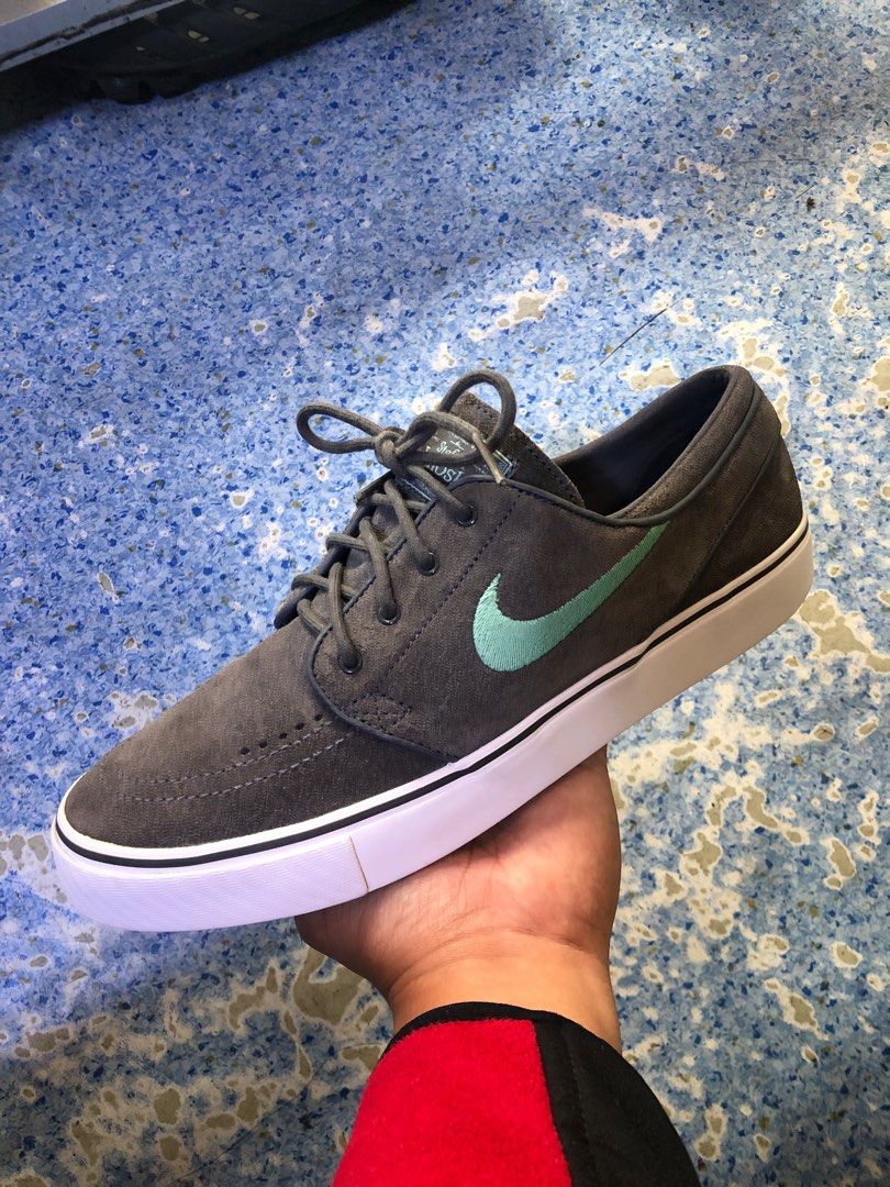Mint janoski sales