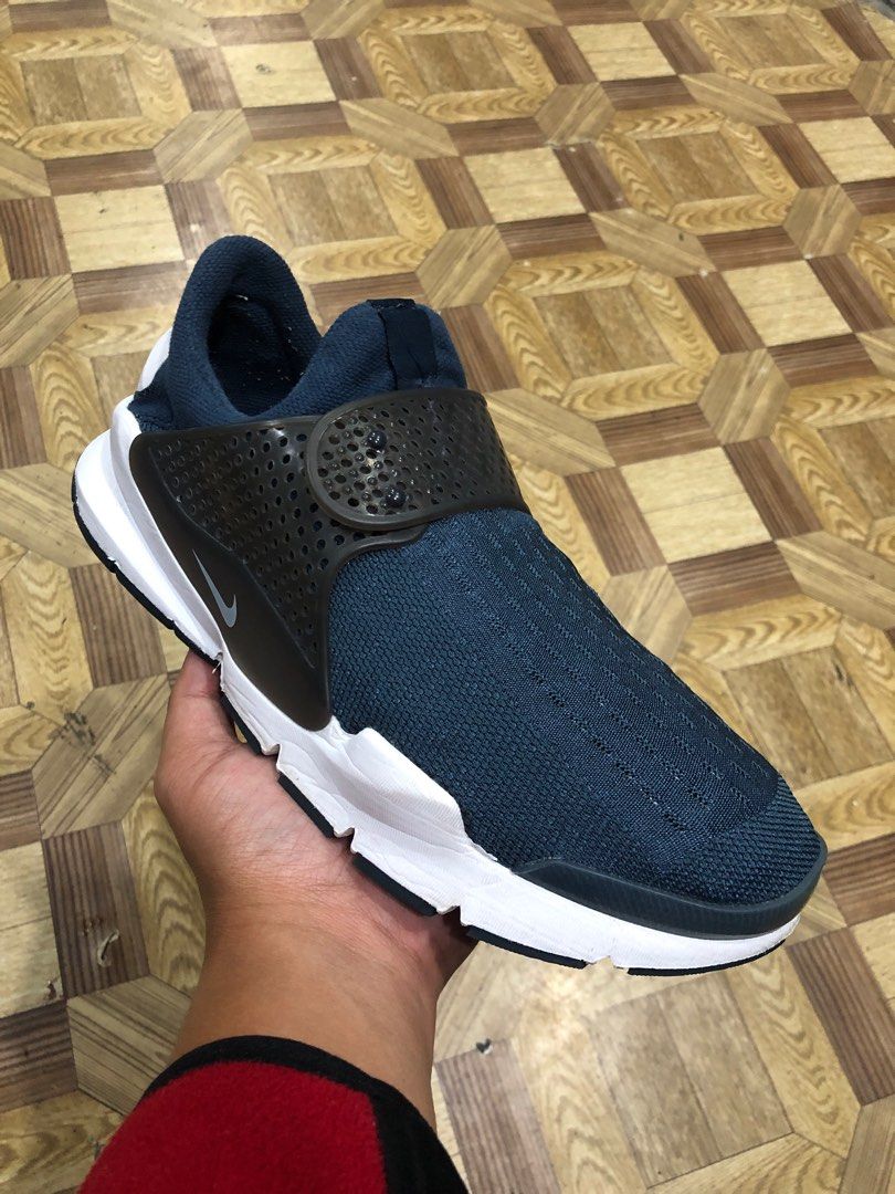 Nike sock store dart glacier