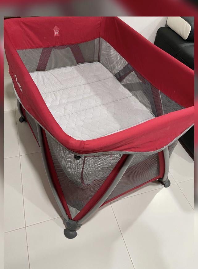 Nuna Sena Travel Cot (Red), Babies & Kids, Baby Nursery & Kids