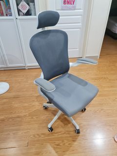 (Category: ) located in . Submitted by wardrobeclearance888 (Listing ID 1208259876, Image 1). Description: .