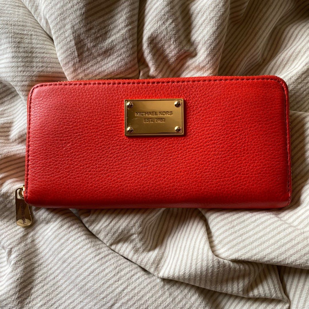 Original Rarely used Micheal Kors MK purse Women s Fashion Bags