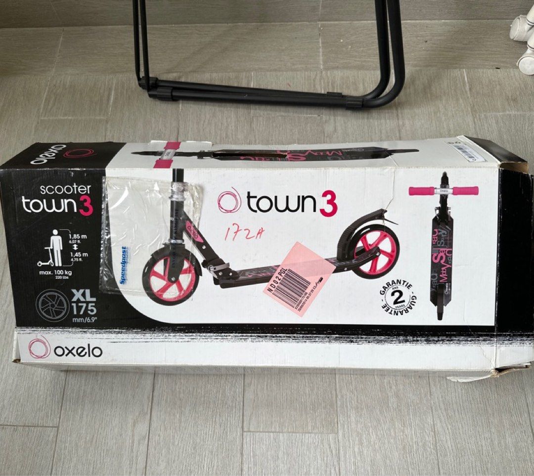 Oxelo Town 3 Scooter, Hobbies & Toys, Toys & Games on Carousell