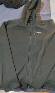 Patagonia hooded fleece L
