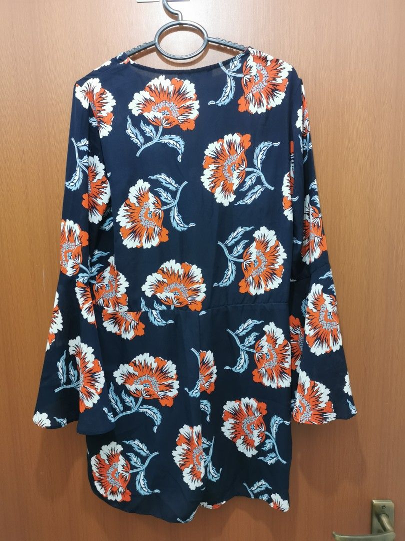 Patterned romper (Category: Rompers) located in Singapore. Submitted by ocaylah (Listing ID 1208109044, Image 2). Description: As good as new. Okay to mail..