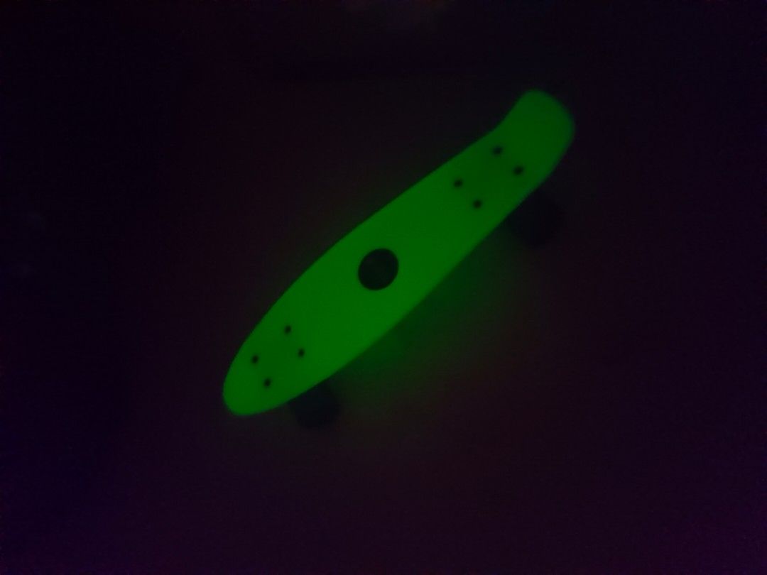 glow in the dark penny hardaway