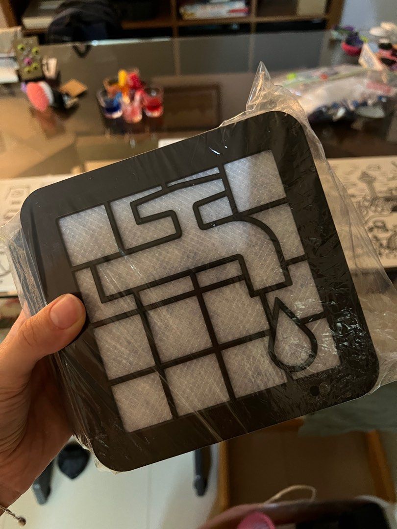 PHILIPS PowerPro Compact Bagless Vacuum Cleaner, (FC9352/61) filter