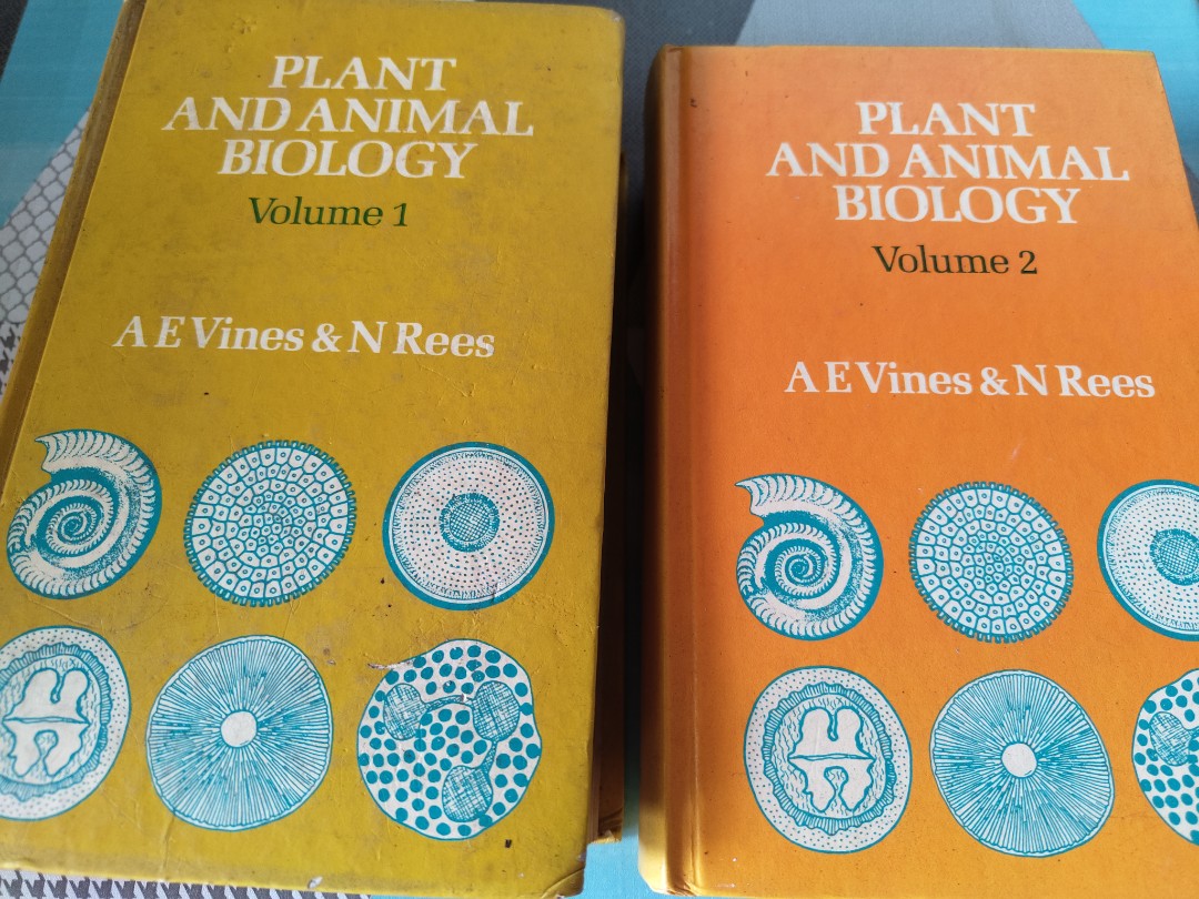 Plants and animals biology vol 1 & 2, Hobbies & Toys, Books & Magazines,  Textbooks on Carousell