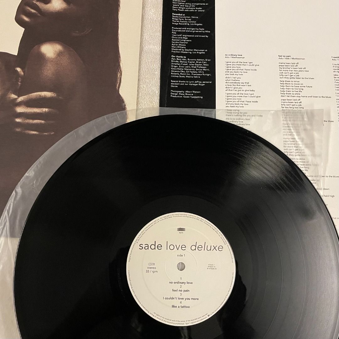 Sade – Love Deluxe, Vinyl LP, Epic – 472626 1, 1992 Sade – Love Deluxe, Vinyl LP, Epic – 472626 1, 1992