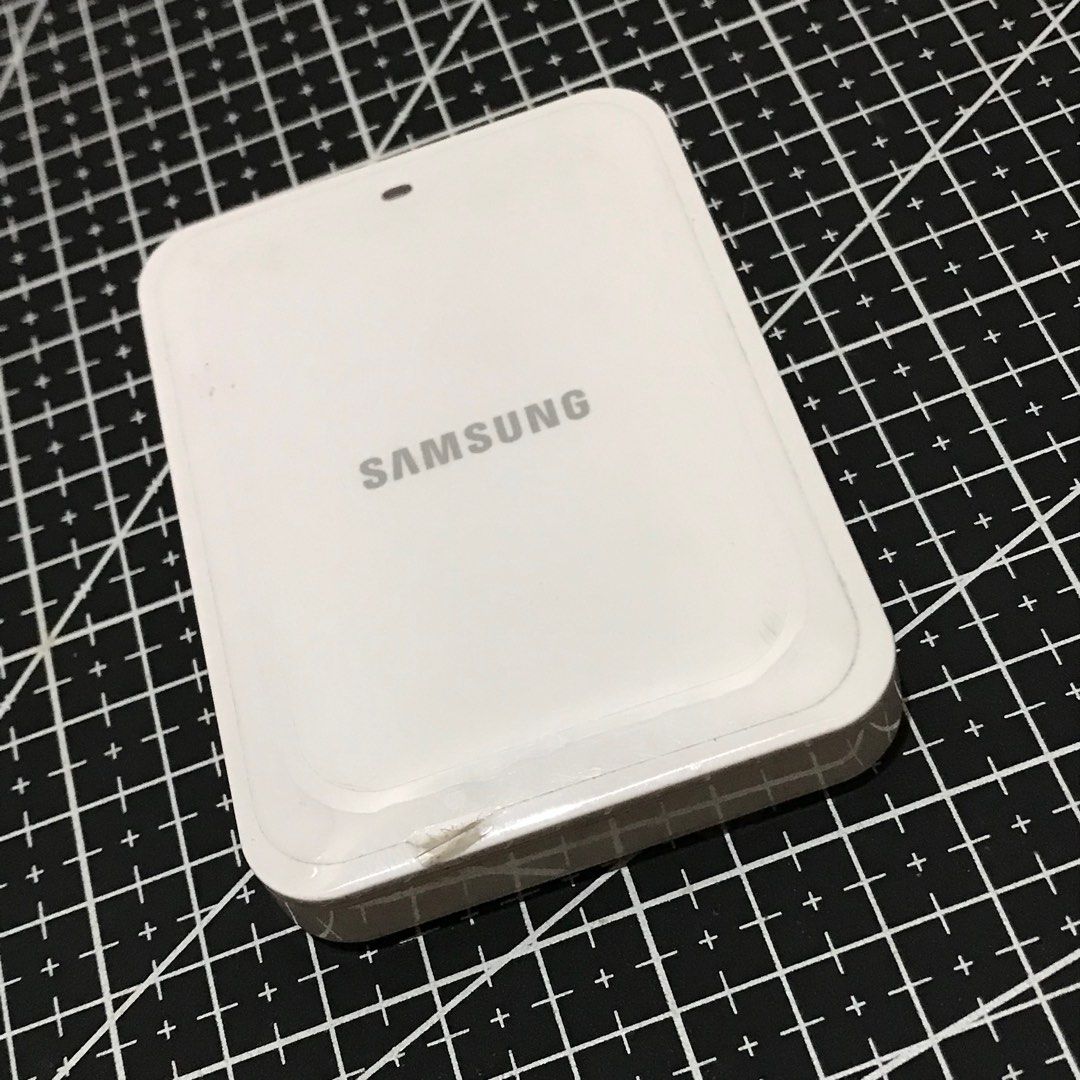 Samsung Galaxy Battery (Category: Batteries & Power Banks) located in Tagoloan. Submitted by dosdeclutter (Listing ID 1208163991, Image 2). Description: — samsung galaxy core advance battery cradle — model : EP-B210CEWK — never been used — 101% original.