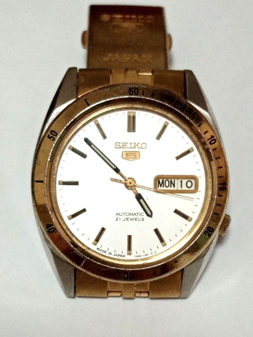 SEIKO 5 Automatic Watch, Men's Fashion, Watches & Accessories, Watches on  Carousell