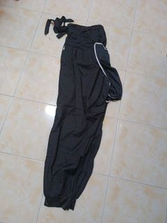 (Category: ) located in . Submitted by ansakina (Listing ID 1208235535, Image 1). Description: .