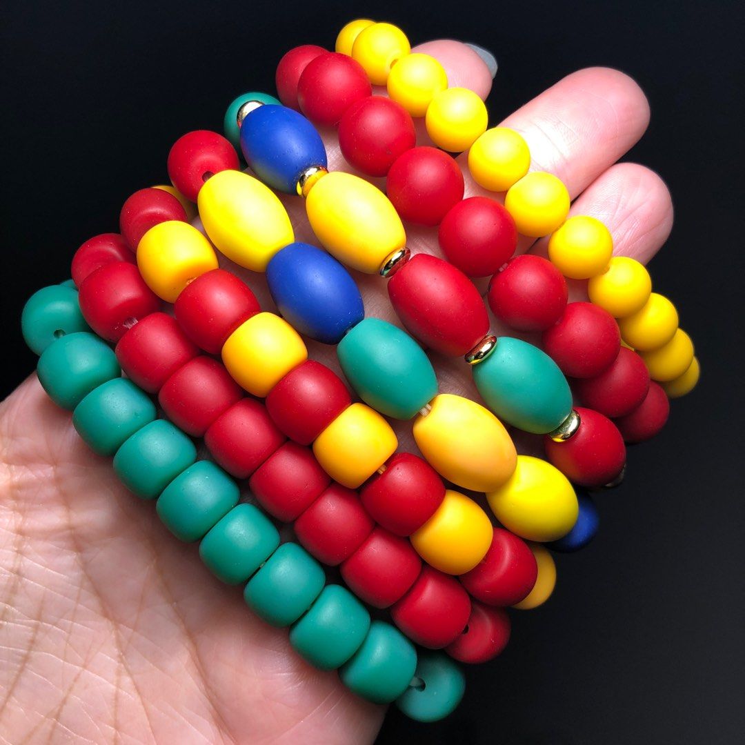 Sherpa outlet glass bracelet