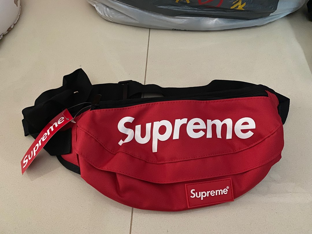 Red leather clearance supreme fanny pack
