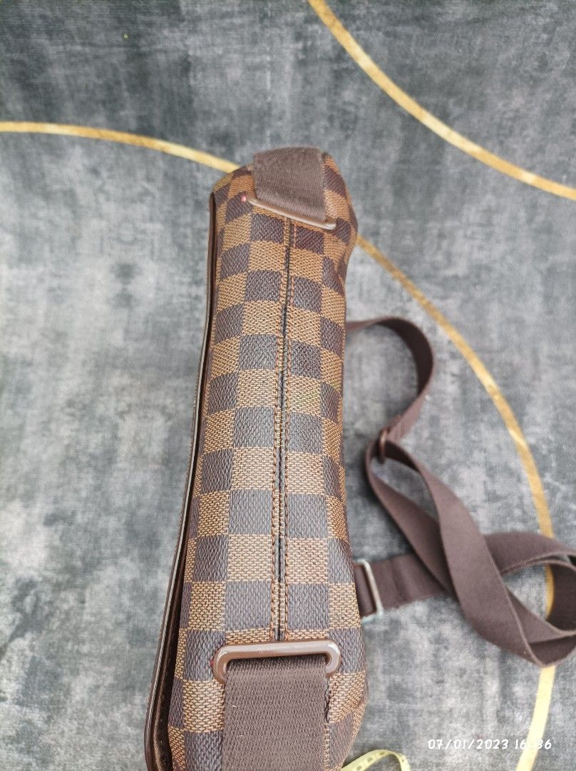 louis vuitton inventeur sling bag shoulder bag sp 0015, Fesyen Pria, Tas &  Dompet , Tas Selempang di Carousell