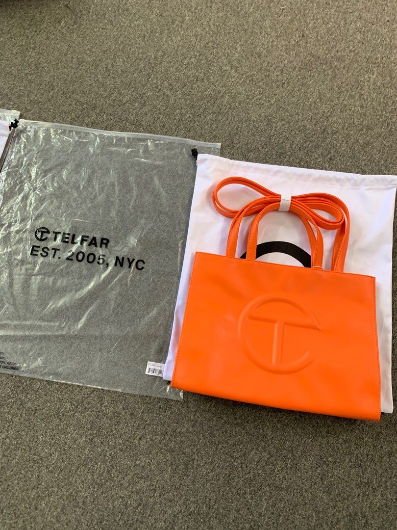 Telfar bag medium orange