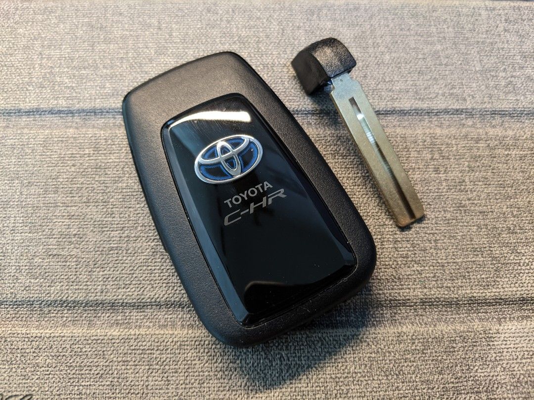 Toyota CH-R and Prius Smart Key, Car Accessories, Accessories on Carousell