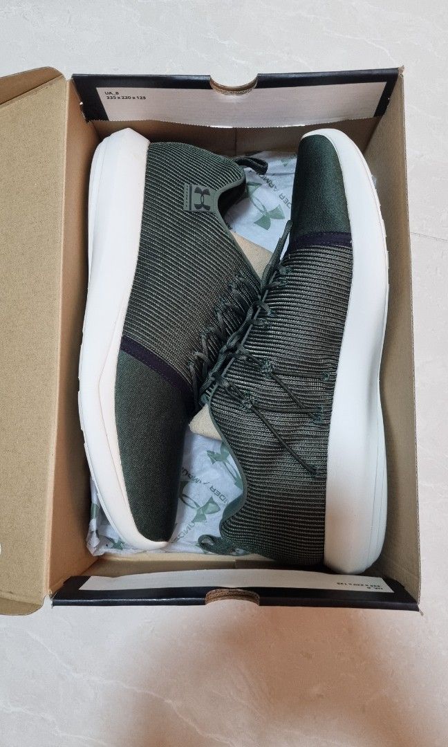 Under Armour UA Charged All Day Shoes US13 BNIB Men s Fashion