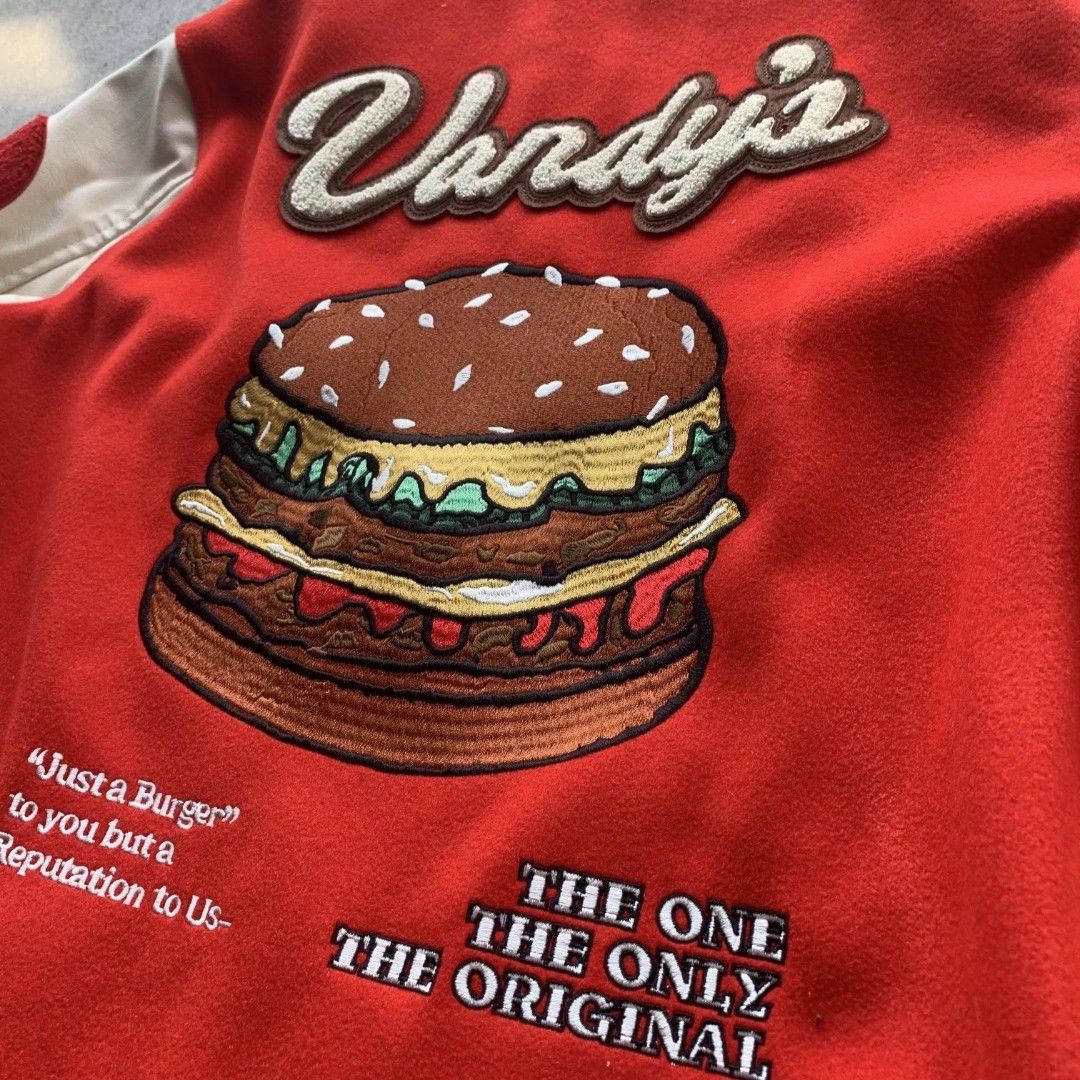 Vandy the Pink burger t-shirt (size M)
