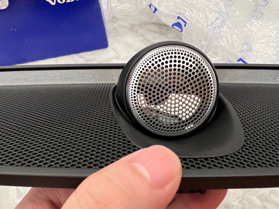 volvo center speaker for s60 v60 s90 v90 Car Accessories